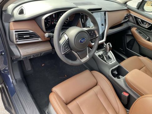 Certified 2025 Subaru Outback Touring XT w/ Tech Package 2 image 18