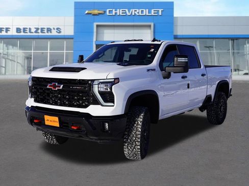 New 2026 Chevrolet Silverado 2500 ZR2 image 7