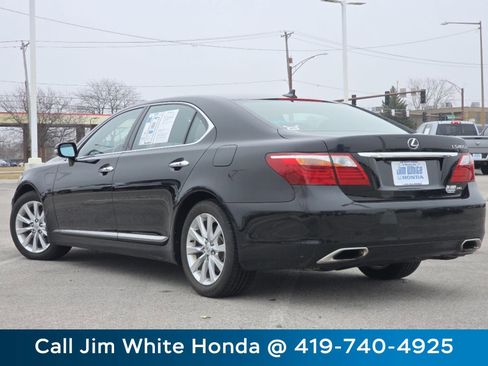 Used 2011 Lexus LS 460 L w/ Luxury Pkg image 15