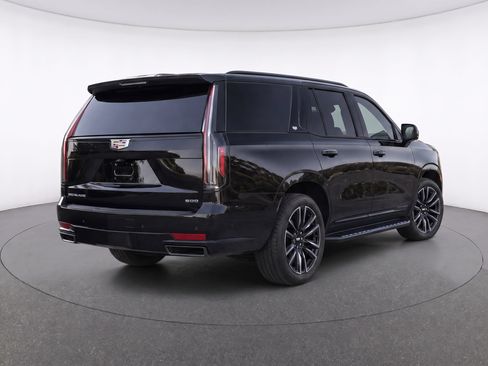 Used 2024 Cadillac Escalade Sport AWD/4WD image 4