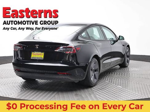 Used 2023 Tesla Model 3 Standard Range RWD image 5