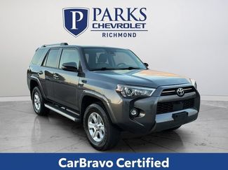 Used 2022 Toyota 4Runner SR5 Premium w/ Moonroof Package AWD/4WD video 1
