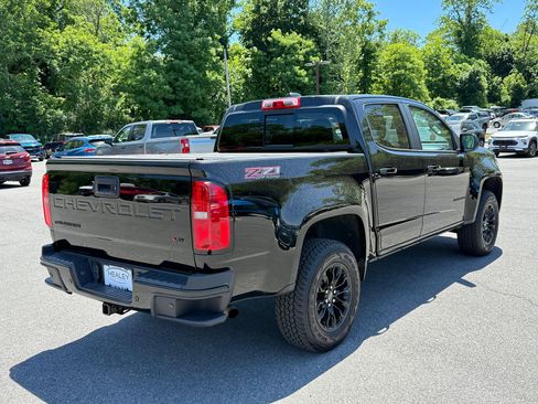 Certified 2022 Chevrolet Colorado Z71 w/ Trail Boss Package AWD/4WD image 6
