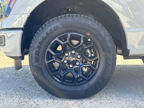 New 2026 Ford F150 XLT AWD/4WD image 3