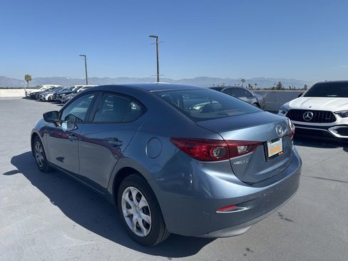 Used 2015 MAZDA MAZDA3 i Sport image 5