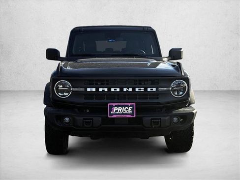 Used 2024 Ford Bronco Black Diamond image 2