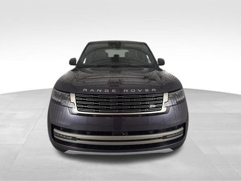 Used 2025 Land Rover Range Rover SE AWD/4WD image 4