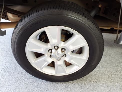 Used 2011 Ford F150 Lariat AWD/4WD image 6