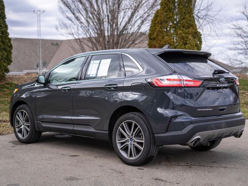 Used 2021 Ford Edge Titanium image 7