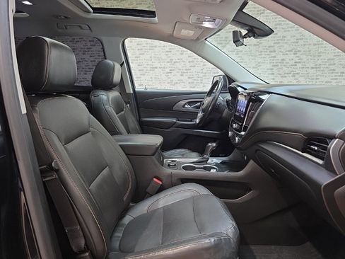 Used 2020 Chevrolet Traverse Premier w/ Redline Edition image 9