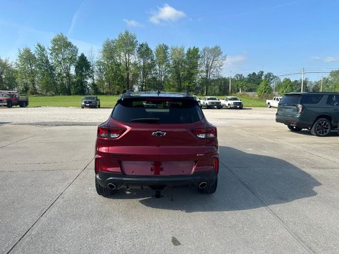 Used 2022 Chevrolet TrailBlazer RS w/ Technology Package AWD/4WD image 7