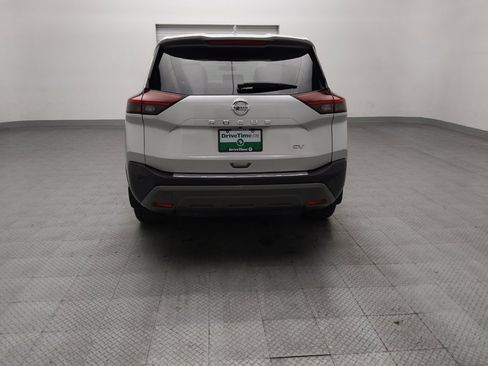 Used 2021 Nissan Rogue SV FWD image 6
