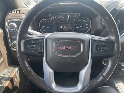 Used 2019 GMC Sierra 1500 SLT w/ SLT Premium Package AWD/4WD image 10