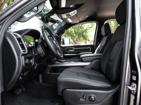 Used 2022 RAM 1500 Big Horn RWD image 43