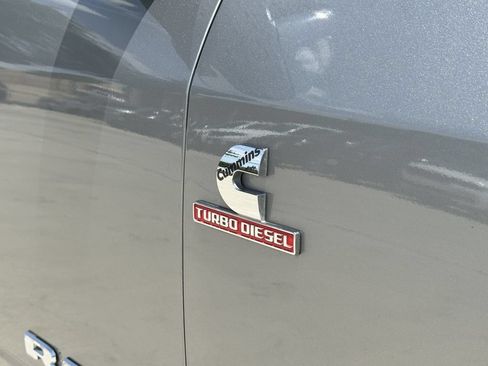 Used 2024 RAM 2500 Laramie w/ Safety Group AWD/4WD image 8