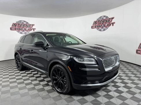 Used 2021 Lincoln Nautilus Reserve w/ Equipment Group 201A AWD/4WD image 9