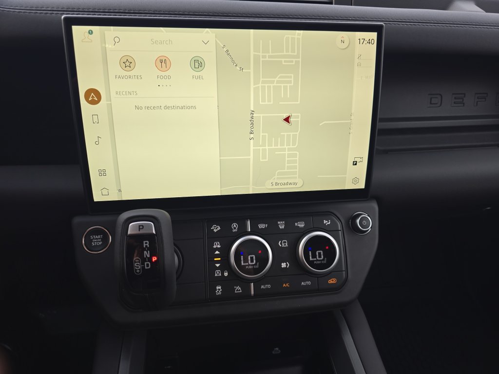 New 2026 Land Rover Defender 110 X-Dynamic SE AWD/4WD image 15