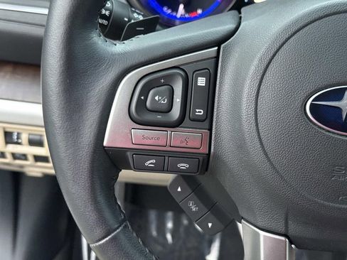 Used 2016 Subaru Outback 3.6R Limited image 42