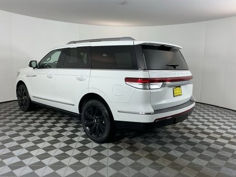 Used 2024 Lincoln Navigator Reserve w/ Equipment Group 201A image 6