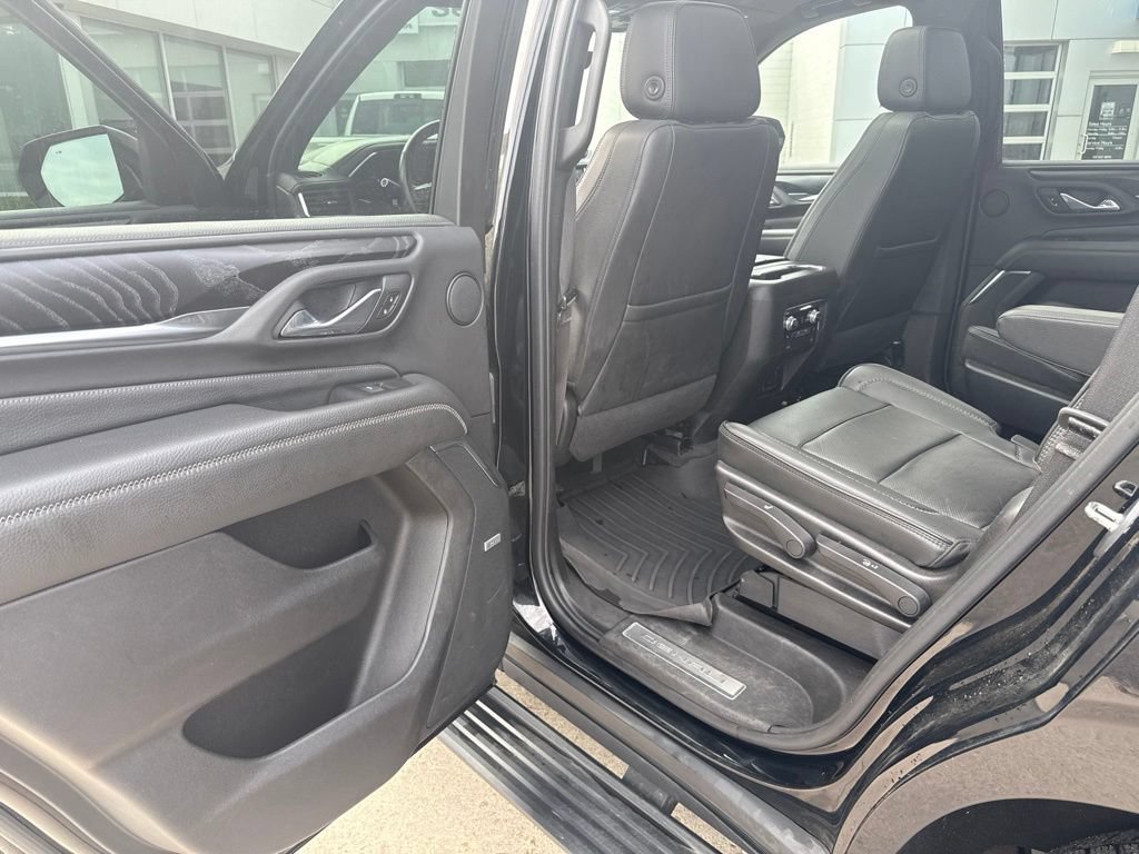 Used 2021 GMC Yukon Denali w/ Denali Premium Package AWD/4WD image 19