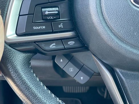 Used 2022 Subaru Outback Premium image 16