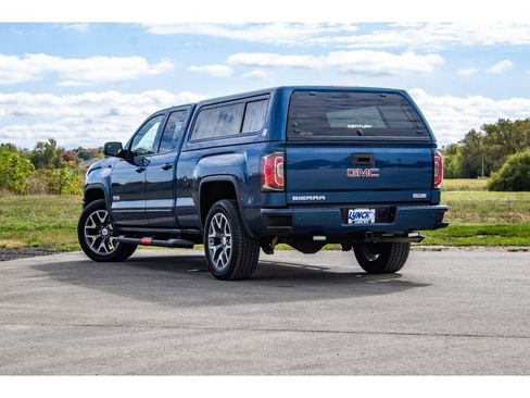 Used 2018 GMC Sierra 1500 SLT image 13