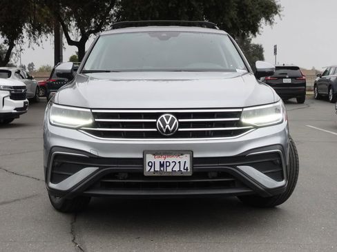 Used 2024 Volkswagen Tiguan S image 2