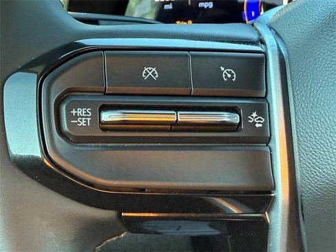 Certified 2024 Chevrolet Colorado LT w/ LT Convenience Package image 13