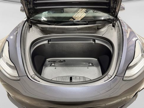 Used 2020 Tesla Model 3 Standard Range Plus RWD image 23