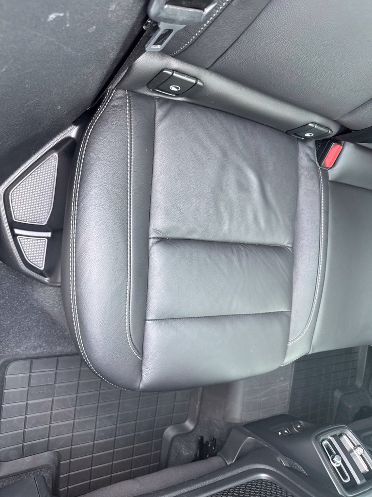 Used 2023 Volvo XC40 B5 Plus AWD/4WD image 61