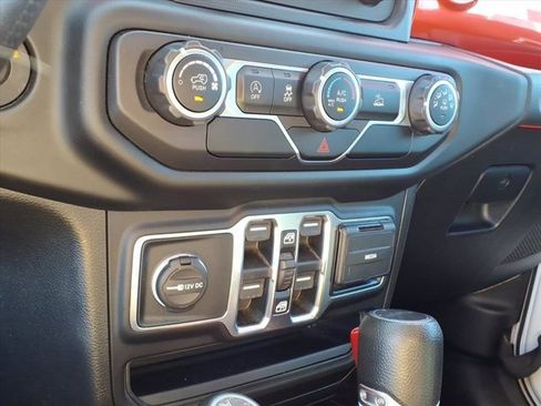 Used 2020 Jeep Gladiator Sport w/ Quick Order Package 24S image 14