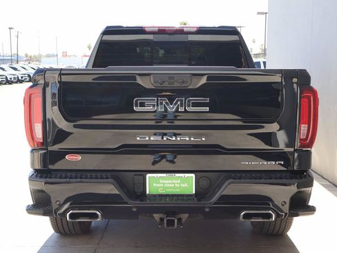 Used 2024 GMC Sierra 1500 Denali Ultimate AWD/4WD image 4