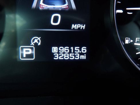 Used 2024 Subaru Outback Premium AWD/4WD image 19