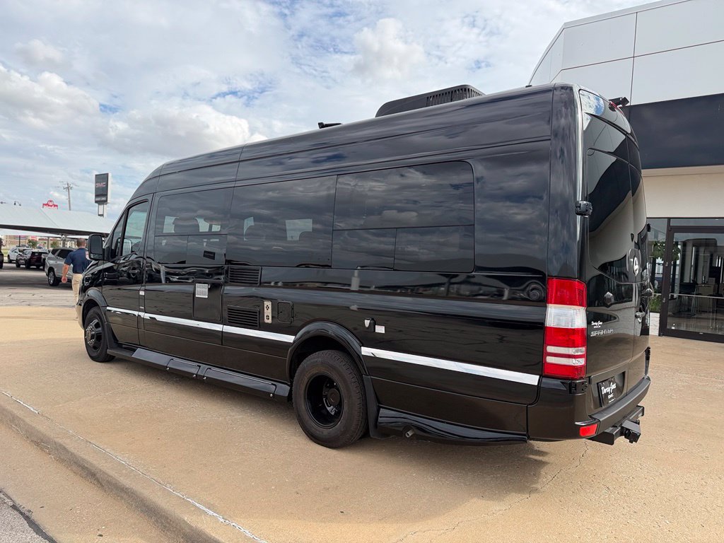 Used 2015 Mercedes-Benz Sprinter 3500 image 3