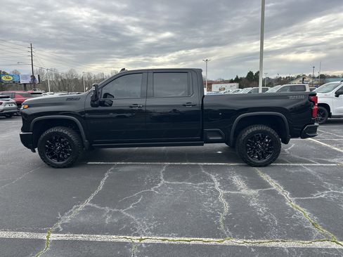 Certified 2025 Chevrolet Silverado 2500 LTZ w/ LTZ Plus Package image 5