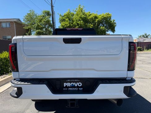 Used 2024 GMC Sierra 3500 AT4 w/ AT4 Premium Plus Package AWD/4WD image 6