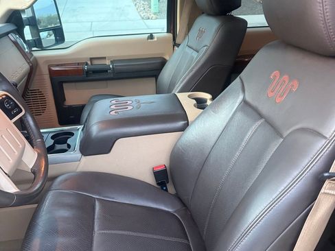 Used 2016 Ford F250 King Ranch w/ FX4 Off-Road Package AWD/4WD image 6