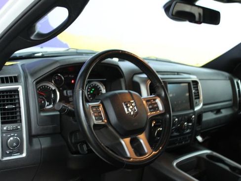 Used 2022 RAM 1500 Warlock AWD/4WD image 13