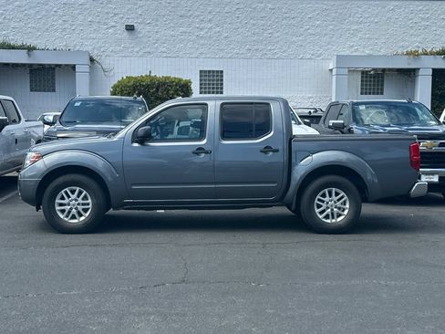 Used 2018 Nissan Frontier SV RWD image 8