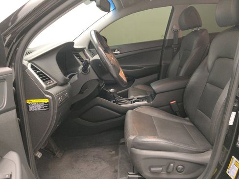 Used 2018 Hyundai Tucson Limited image 17