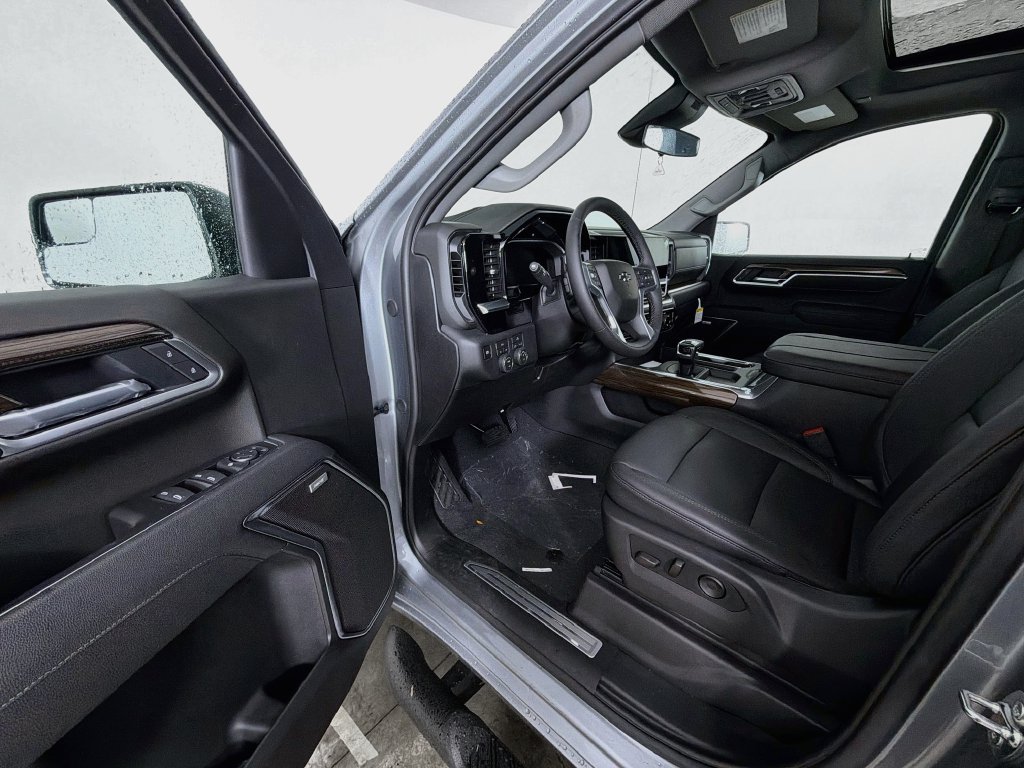 New 2026 Chevrolet Silverado 1500 RST w/ Convenience Package II AWD/4WD image 14
