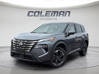 Used 2025 Nissan Rogue SV