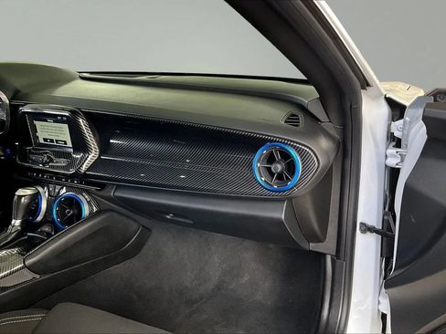 Used 2018 Chevrolet Camaro LT RWD image 23