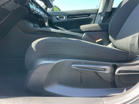Certified 2023 Honda Civic EX image 24