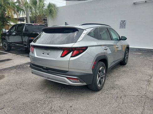 Used 2025 Hyundai Tucson SEL FWD image 8