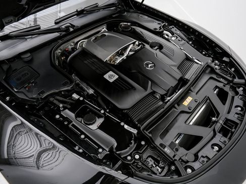 Used 2026 Mercedes-Benz Maybach SL 680 image 65