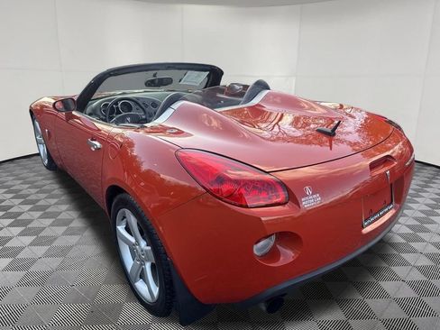 Used 2008 Pontiac Solstice GXP RWD image 30