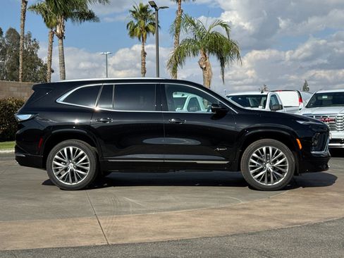 New 2026 Buick Enclave Avenir w/ Super Cruise Package FWD image 3