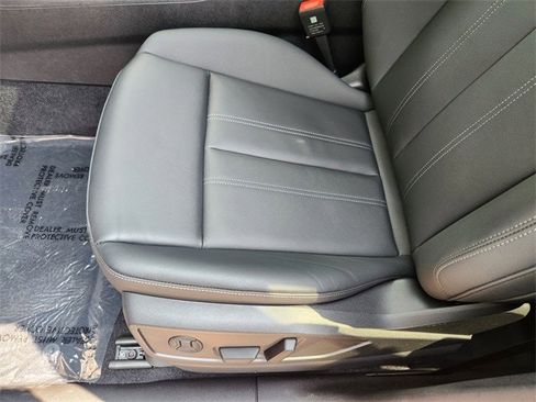 New 2025 Audi Q5 2.0T Premium Plus image 22