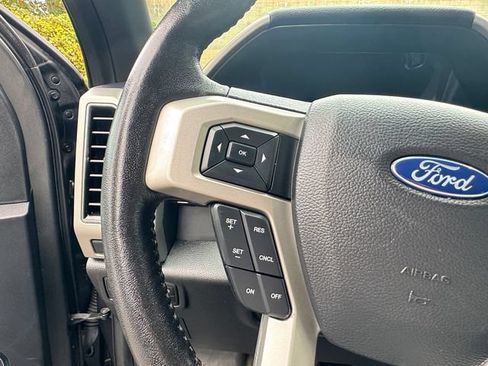 Used 2019 Ford F150 Lariat AWD/4WD image 22